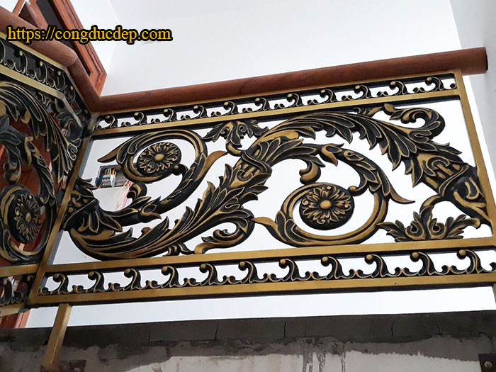 Cầu thang nhôm đúc cao cấp